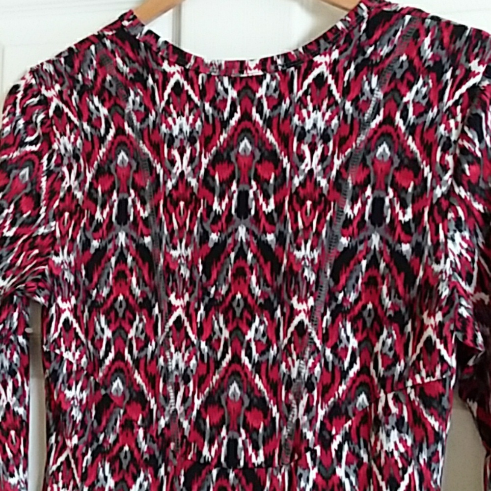 Karen Kane lovely dress - Picture 3 of 6